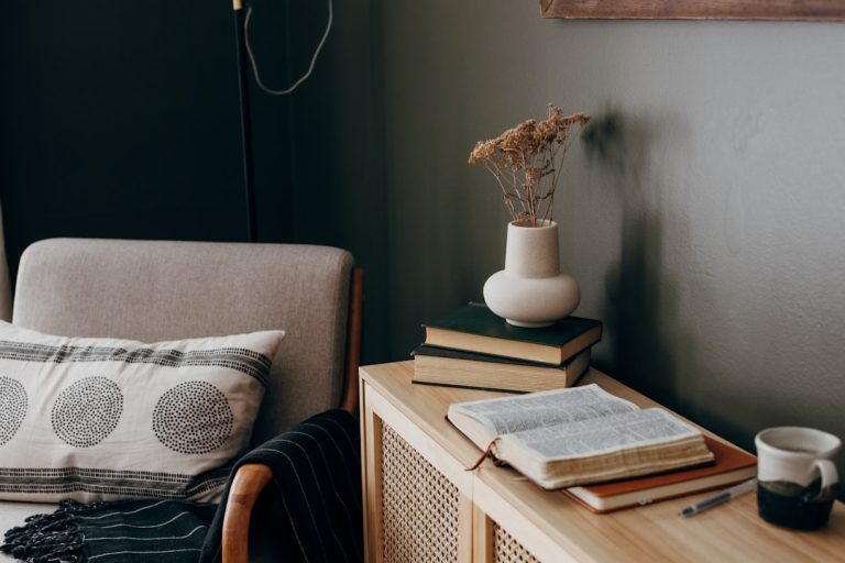 Eco-Friendly Home Decor: Transforming Your Space with a Green Touch